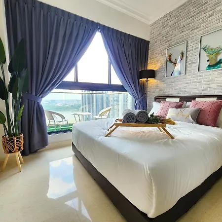 Loft Suite Seaview 2Br Jb Ciq 7Pax Johor Bahru Exterior photo