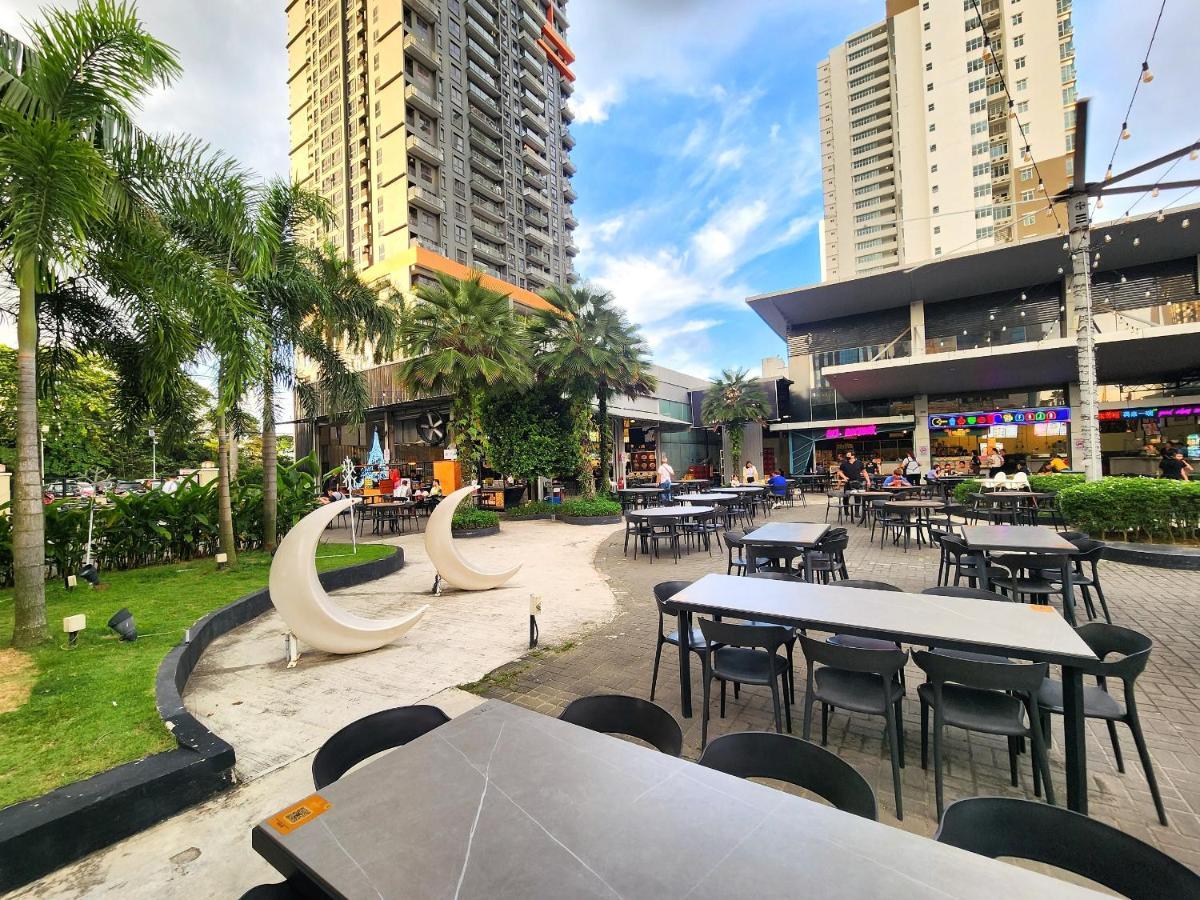 Loft Seaview 2br Jb Ciq 7pax * Johor Bahru