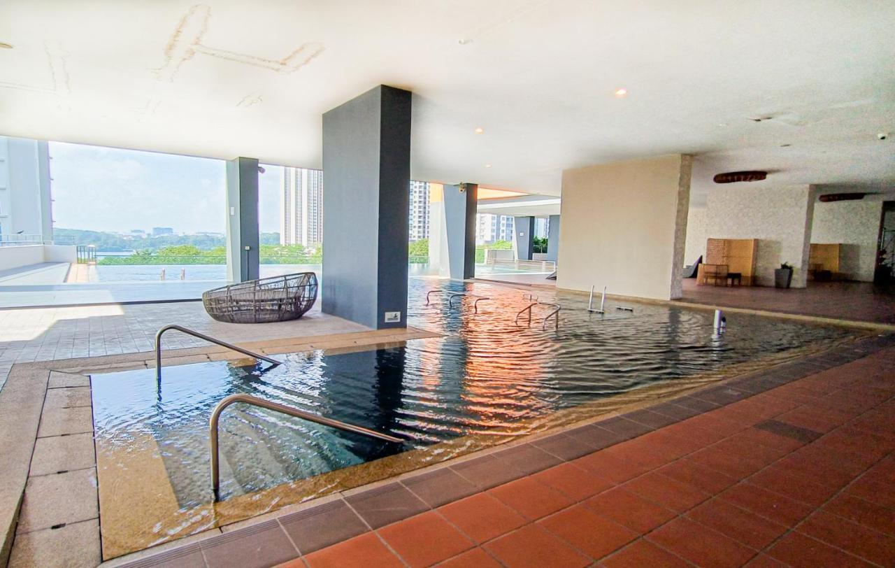 Loft Seaview 2br Jb Ciq 7pax Apartment