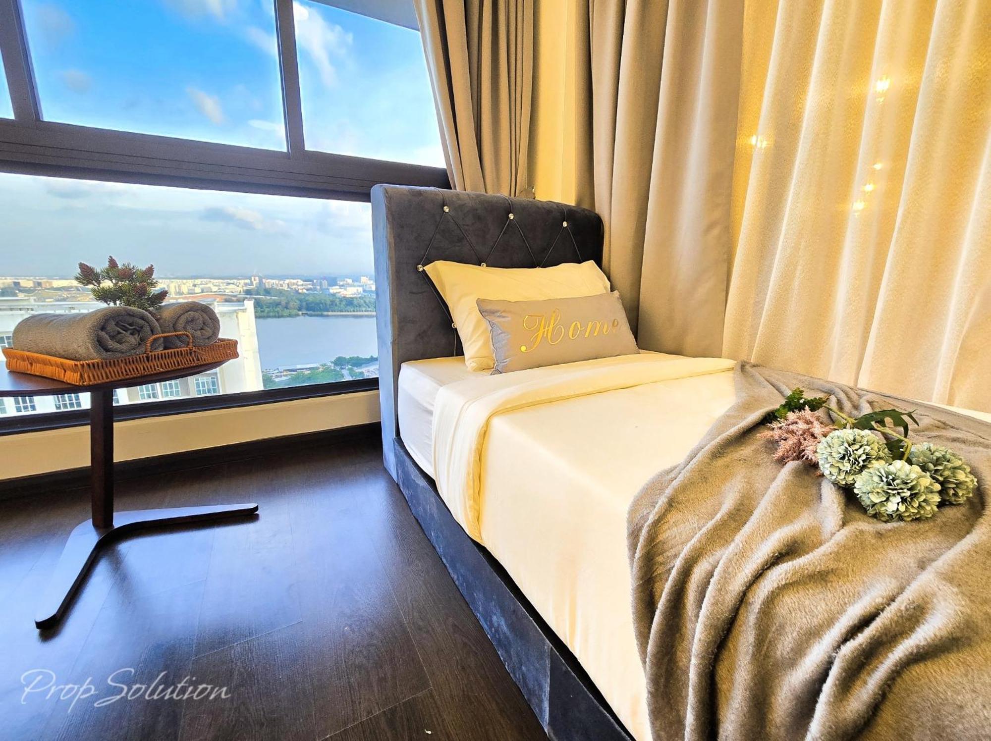 Apartment Loft Seaview 2br Jb Ciq 7pax *